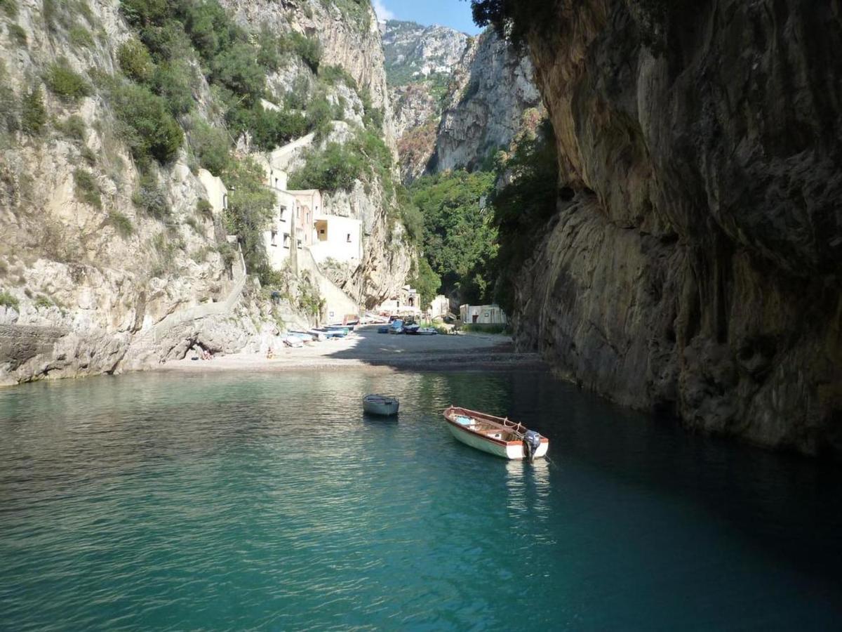 Villa Oliver - Breathtaking Small Pool 14 Sqm Hydromassage On The Rock - Amalfi Coast Exterior foto