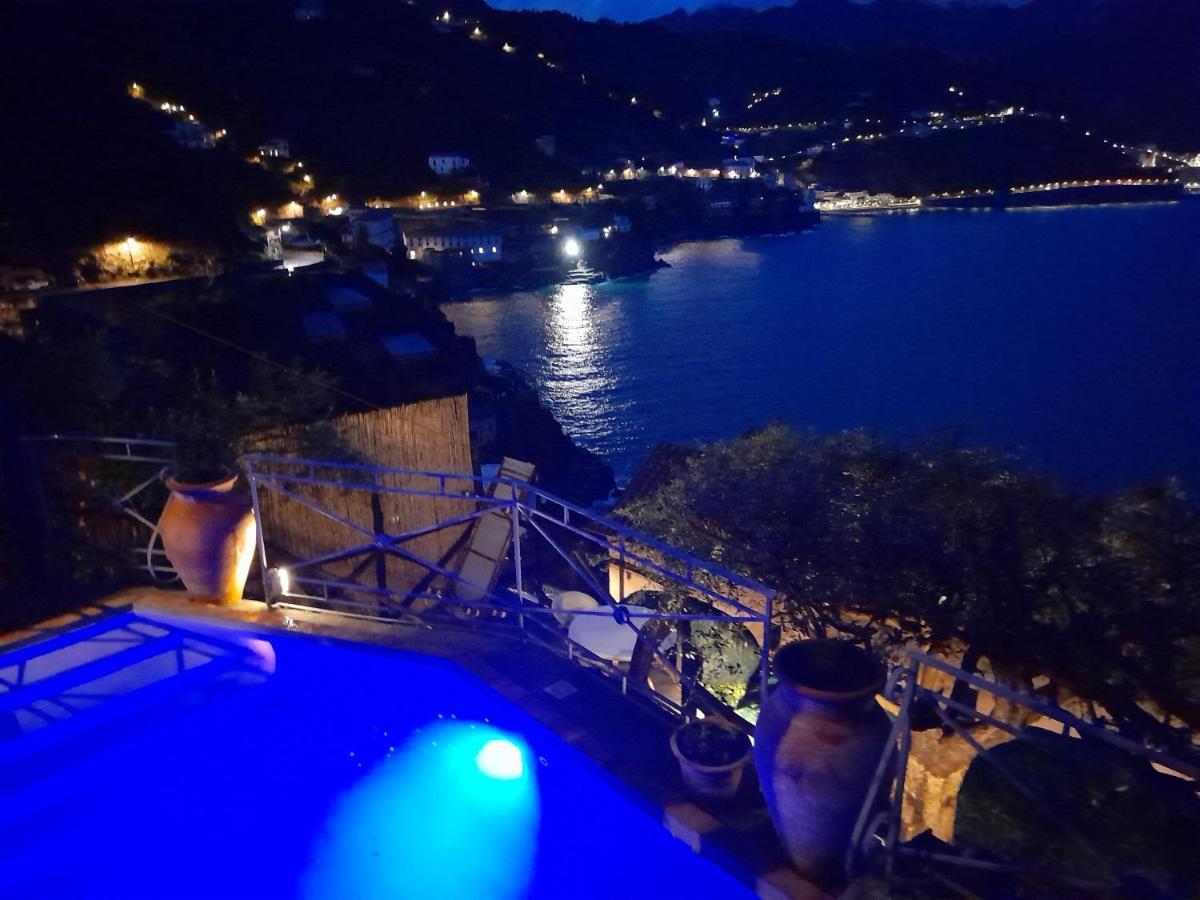 Villa Oliver - Breathtaking Small Pool 14 Sqm Hydromassage On The Rock - Amalfi Coast Exterior foto